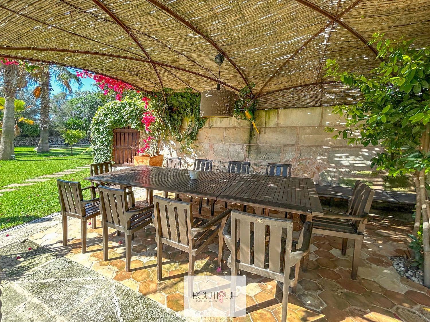 4 soveværelse Finca/Landehus til salg i Algaida med swimmingpool garage - € 1.390.000 (Ref: 8558660)