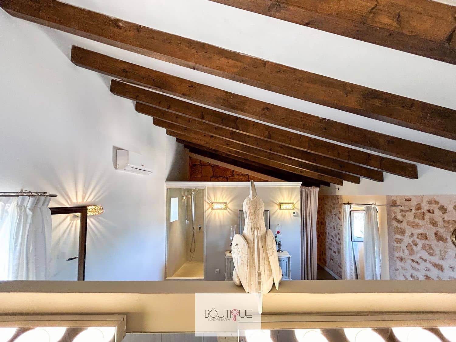 4 soveværelse Finca/Landehus til salg i Algaida med swimmingpool garage - € 1.390.000 (Ref: 8558660)