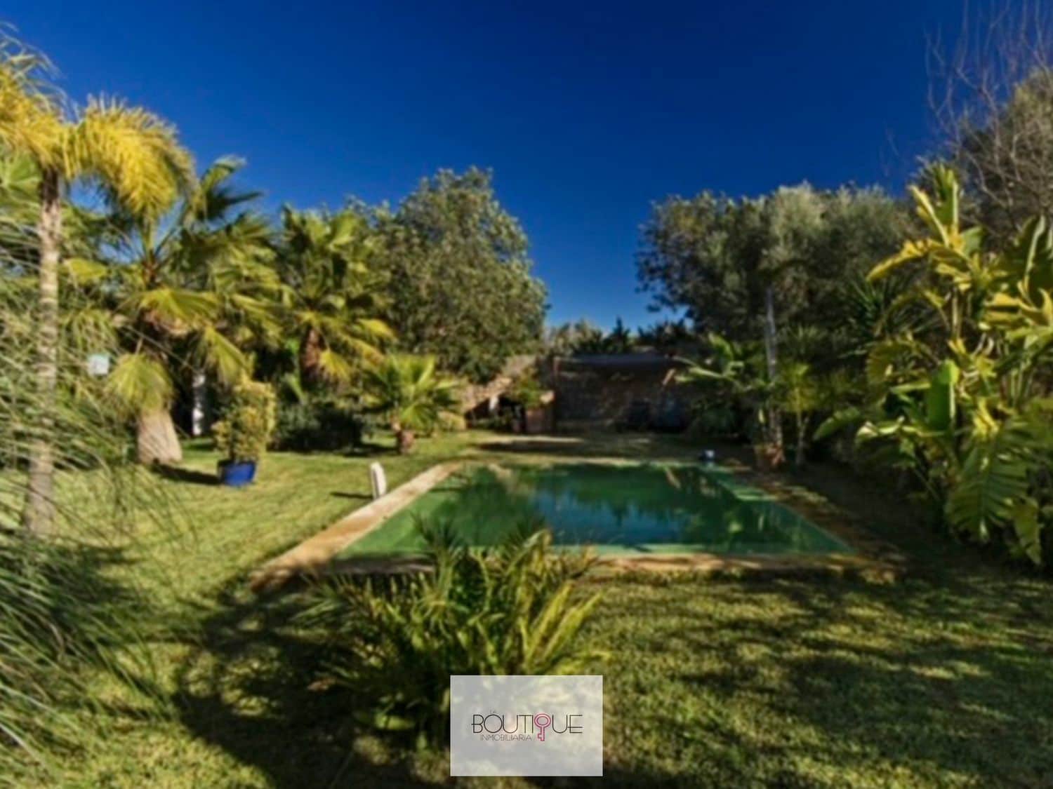 4 soveværelse Finca/Landehus til salg i Algaida med swimmingpool garage - € 1.390.000 (Ref: 8558660)