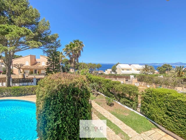 3 soverom Villa til salgs i Badia Blava, Llucmajor med svømmebasseng garasje - € 1 270 000 (Ref: 8558668)