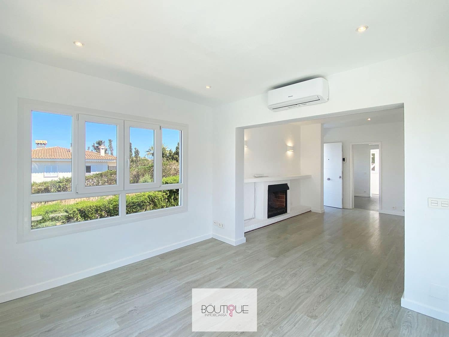 3 soverom Villa til salgs i Llucmajor med svømmebasseng garasje - € 1 270 000 (Ref: 8558668)