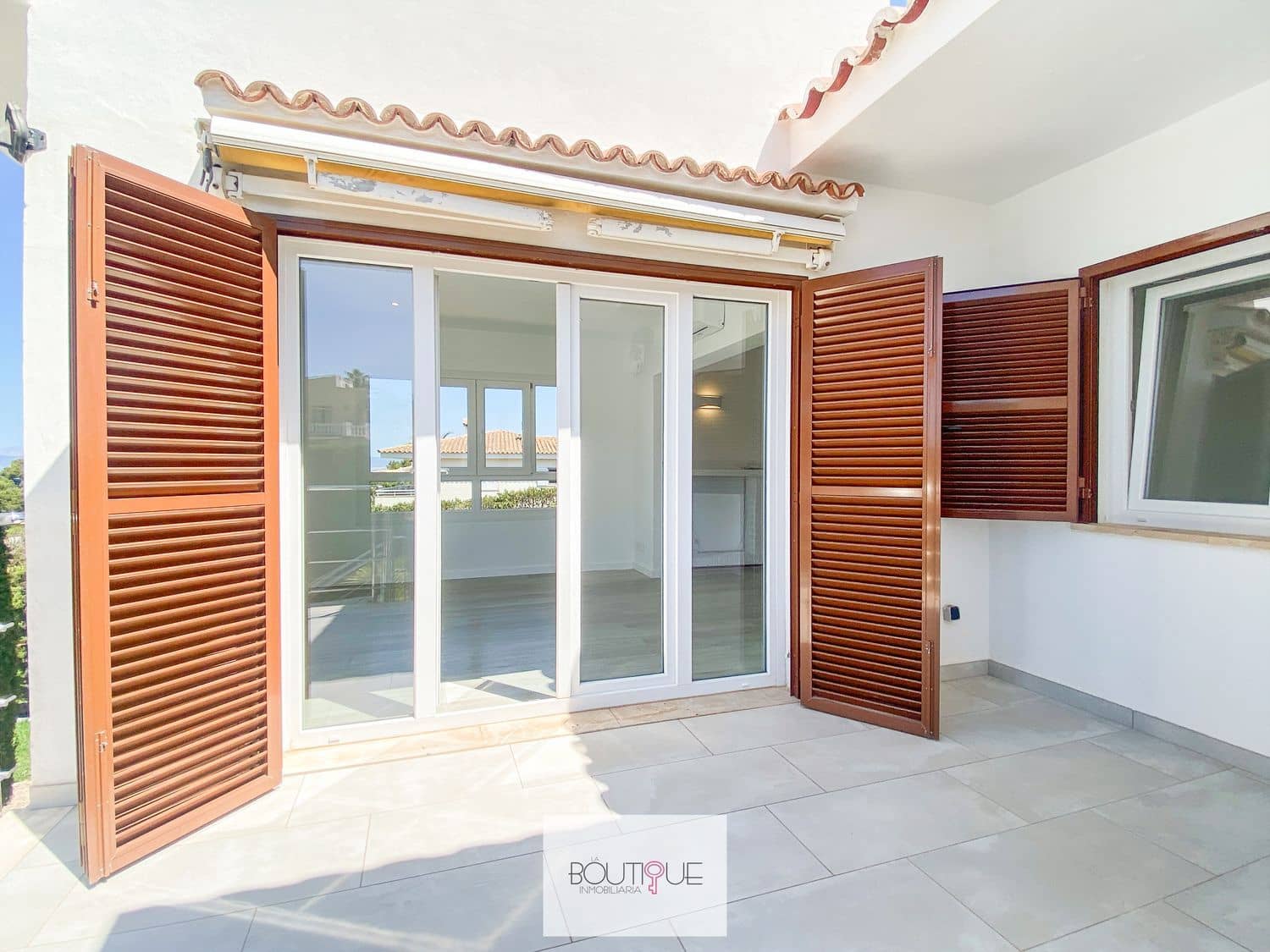 3 soverom Villa til salgs i Llucmajor med svømmebasseng garasje - € 1 270 000 (Ref: 8558668)