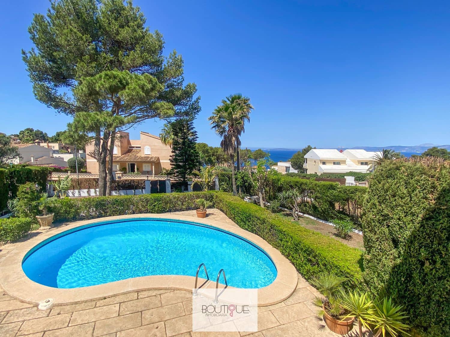 3 soverom Villa til salgs i Llucmajor med svømmebasseng garasje - € 1 270 000 (Ref: 8558668)