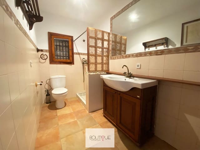 3 sovrum Finca/Hus på landet till salu i Sencelles med pool garage - 695 000 € (Ref: 8558673)