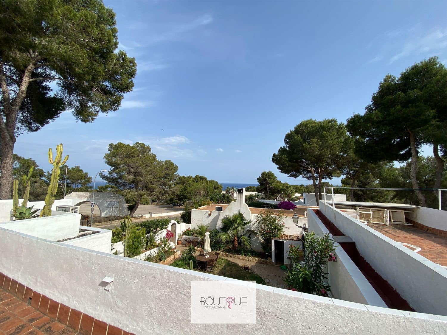 3 soveværelse Villa til salg i Sol de Mallorca med garage - € 995.000 (Ref: 8558719)
