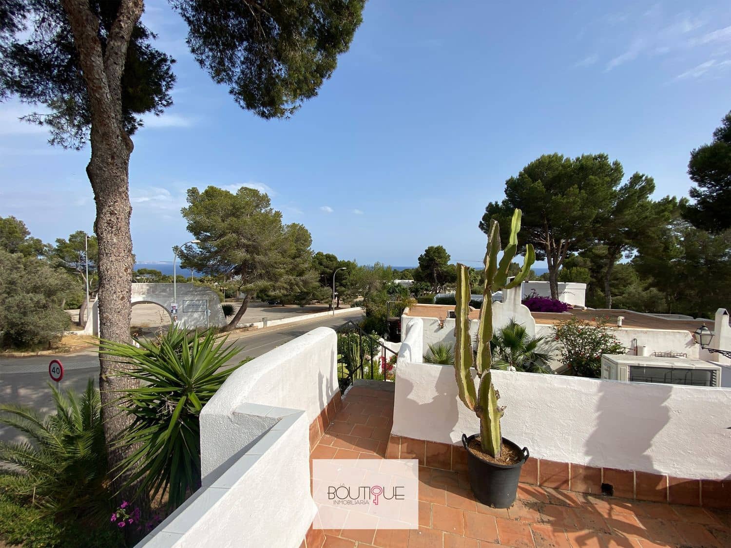 3 soveværelse Villa til salg i Sol de Mallorca med garage - € 995.000 (Ref: 8558719)