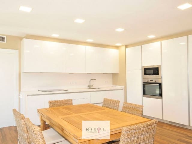 4 camera da letto Villa in vendita in Playa de Palma, Palma de Mallorca con piscina garage - 2.700.000 € (Rif: 8558721)