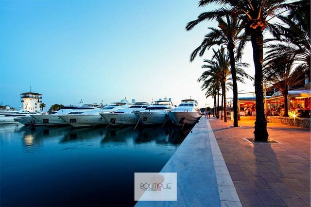 3 slaapkamer Appartement te koop in Portals Nous, Calvià met zwembad garage - € 1.495.000 (Ref: 8561059)