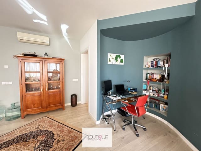 2 soveværelse Lejlighed til salg i Marques de la Fonsanta, Palma de Mallorca med garage - € 593.000 (Ref: 8596933)