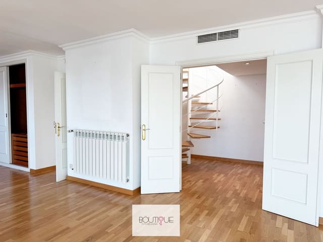 4 soverom Leilighet til salgs i El Terreno, Palma de Mallorca med svømmebasseng garasje - € 1 900 000 (Ref: 8685839)