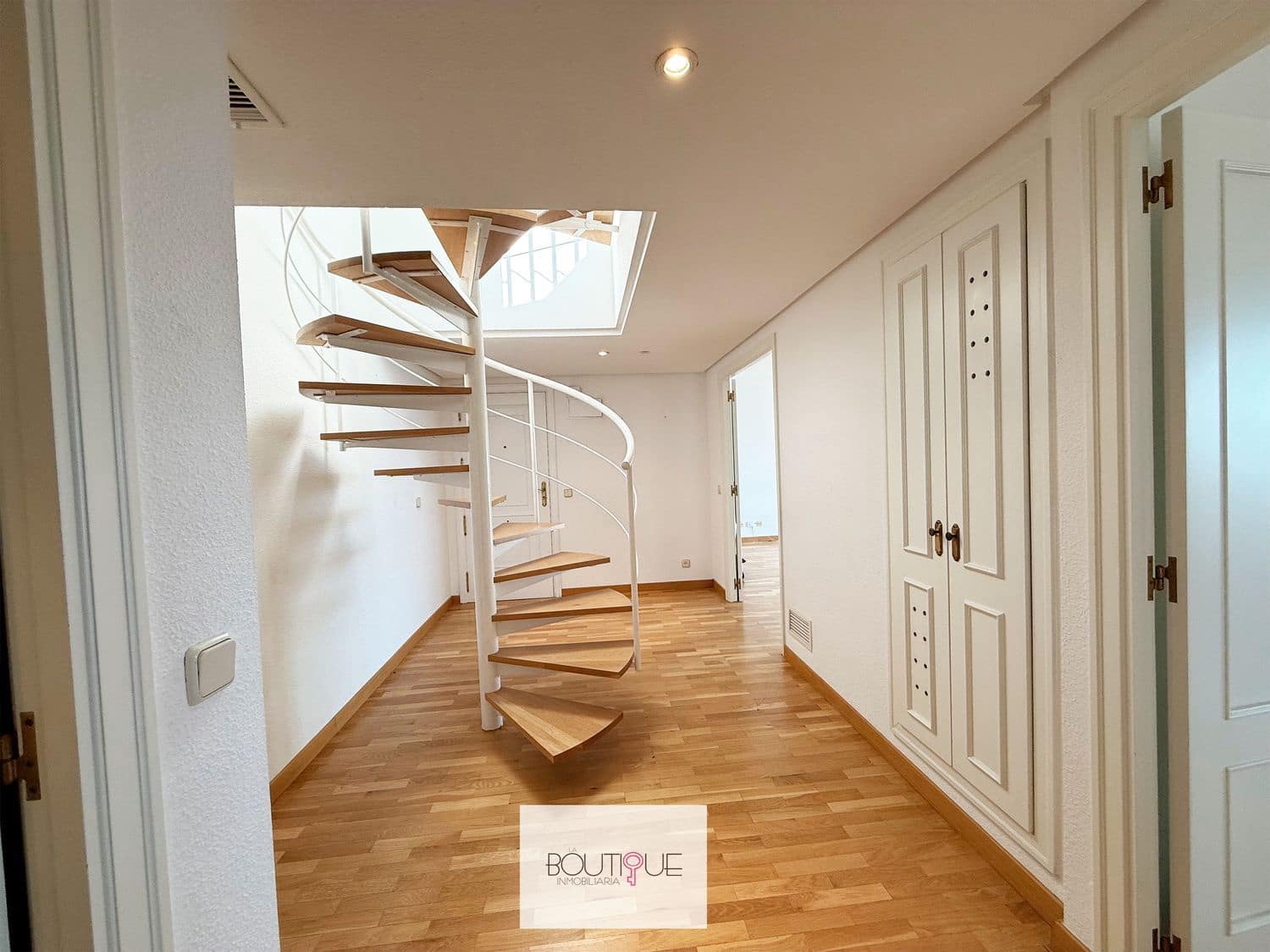 4 soverom Leilighet til salgs i Palma de Mallorca med svømmebasseng garasje - € 1 900 000 (Ref: 8685839)