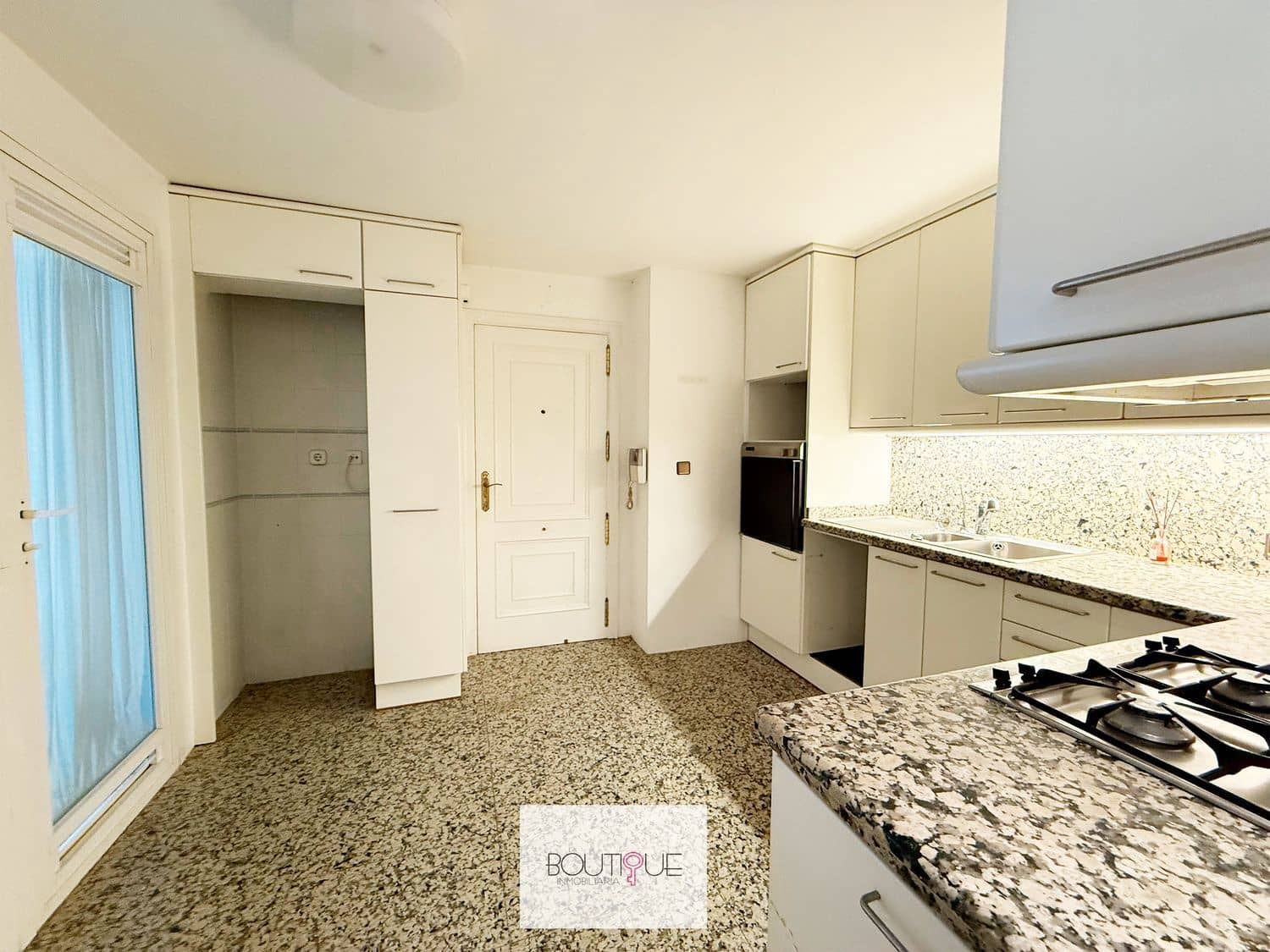 4 soverom Leilighet til salgs i Palma de Mallorca med svømmebasseng garasje - € 1 900 000 (Ref: 8685839)