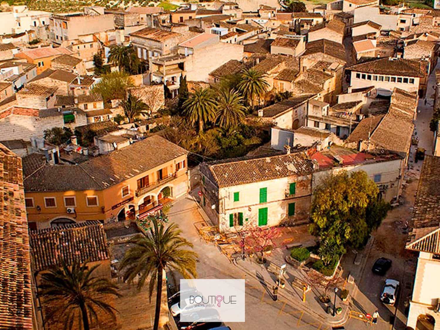 3 soveværelse Byhus til salg i Muro med swimmingpool garage - € 215.000 (Ref: 9050792)