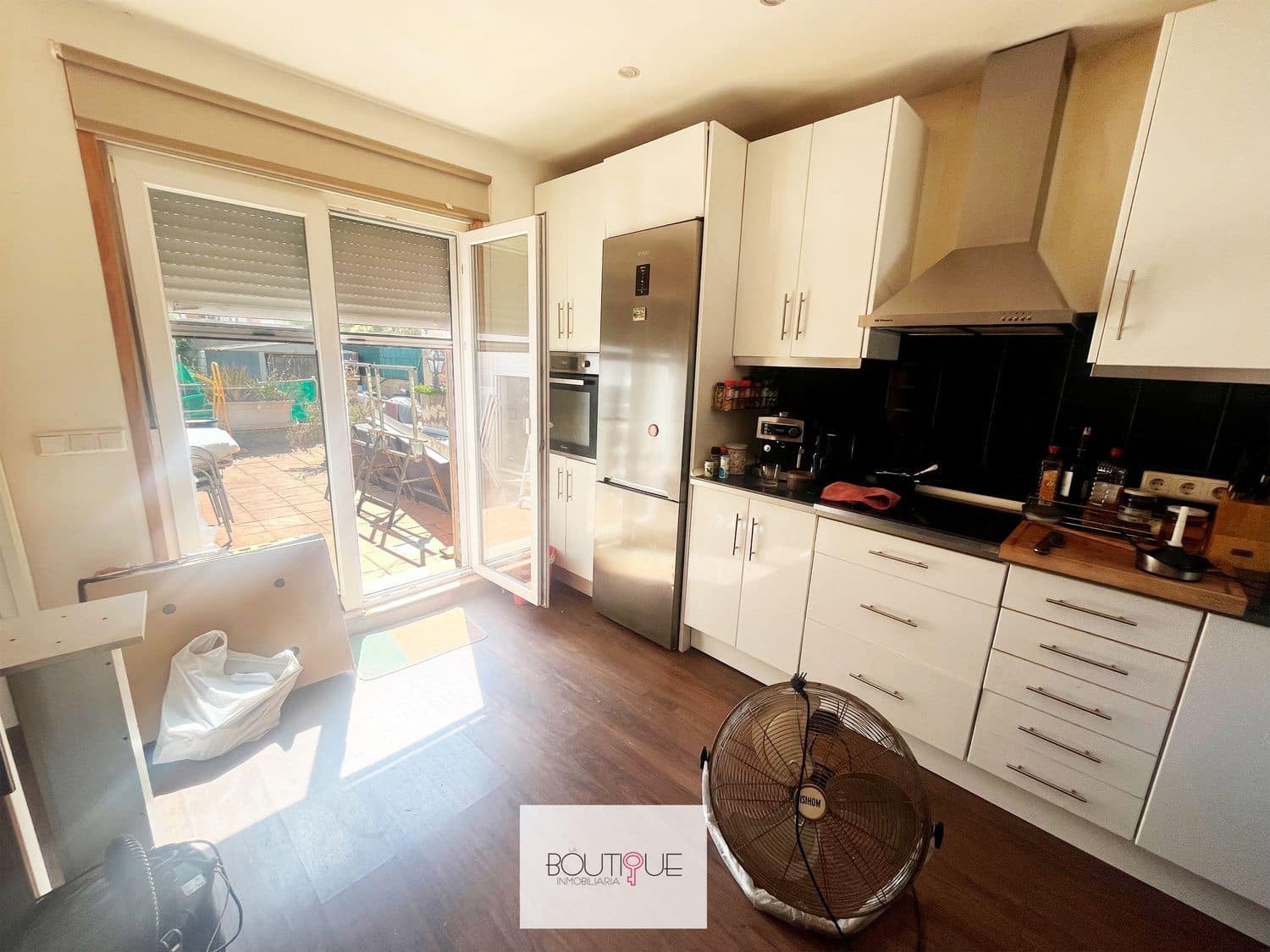 2 bedroom Villa for sale in Llucmajor with garage - € 375,000 (Ref: 9076076)