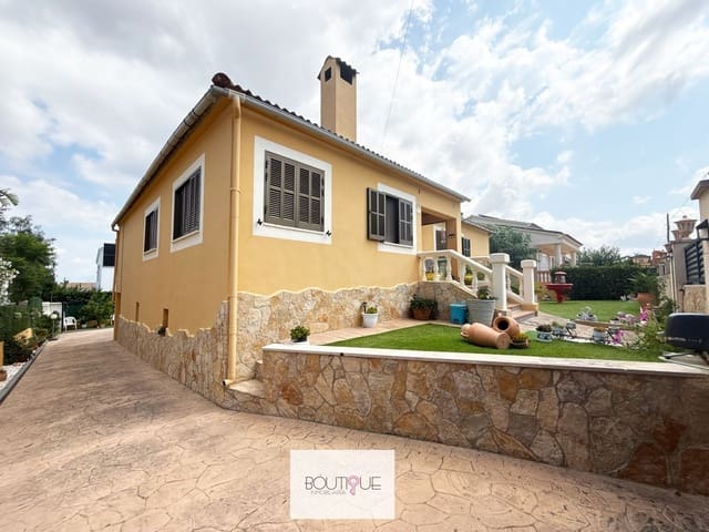 5 soverom Villa til salgs i Badia Blava, Llucmajor med svømmebasseng garasje - € 950 000 (Ref: 9108361)