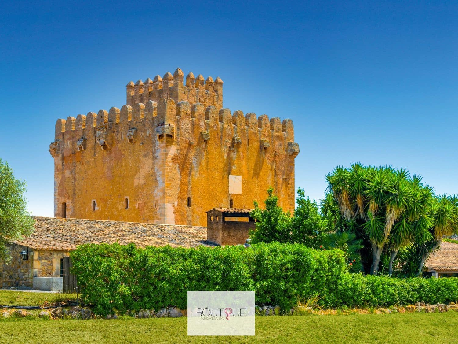 2 soveværelse Lejlighed til salg i Capdepera med swimmingpool garage - € 475.000 (Ref: 9115832)