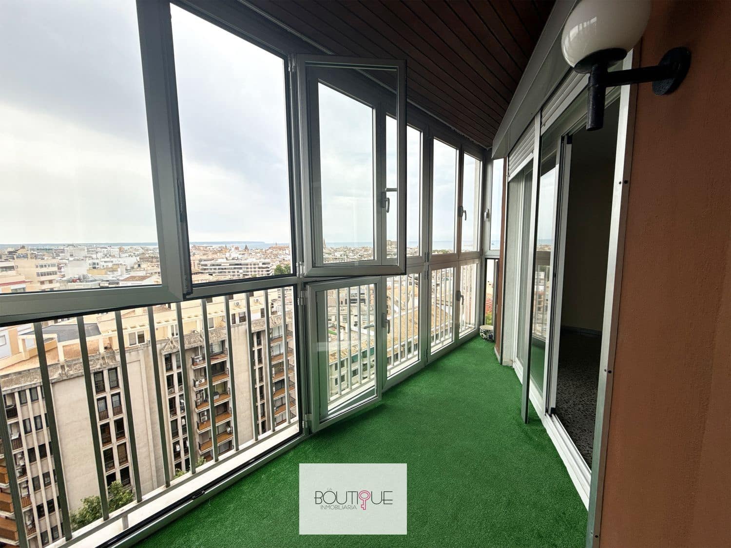 4 sovrum Lägenhet till salu i Palma de Mallorca med garage - 645 000 € (Ref: 9118473)