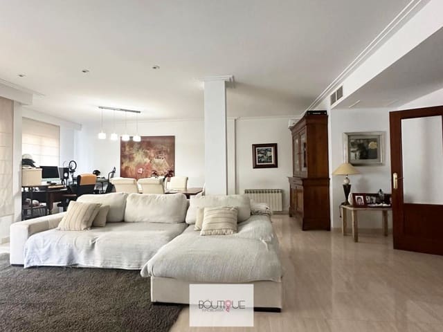 3 soverom Leilighet til salgs i Puerto de Alcudia, Alcúdia med garasje - € 625 000 (Ref: 9178035)