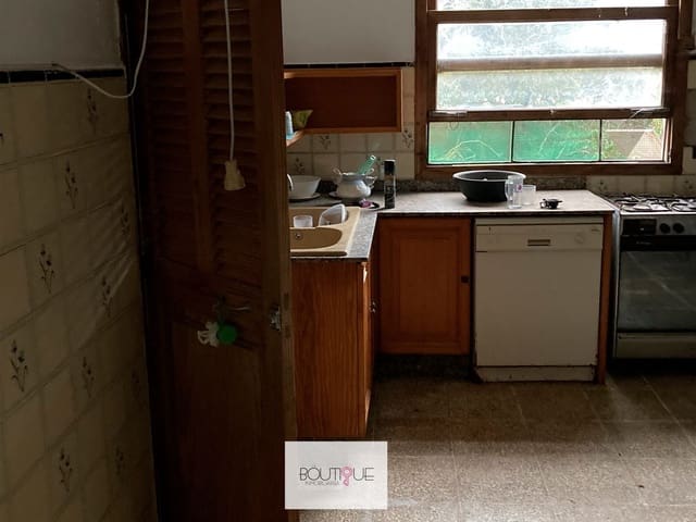 9 soveværelse Finca/Landehus til salg i Son Ferriol, Palma de Mallorca med garage - € 570.000 (Ref: 9263968)