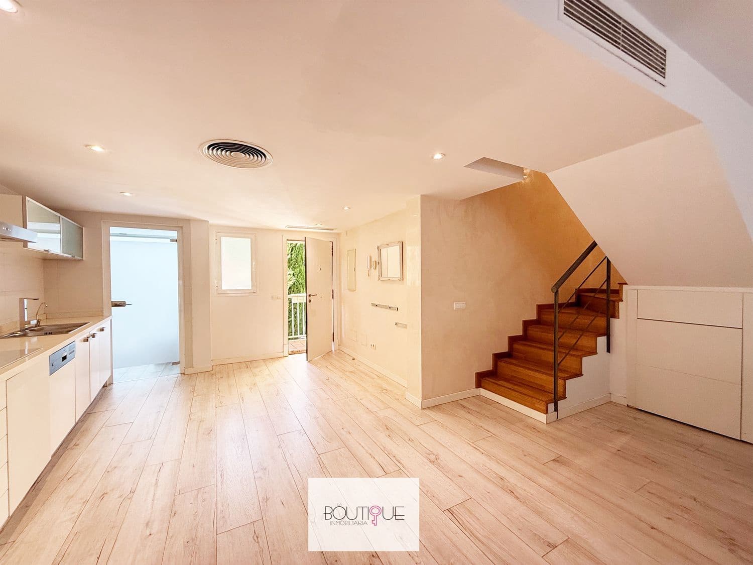 3 soveværelse Byhus til salg i Palma de Mallorca med swimmingpool garage - € 920.000 (Ref: 9395673)