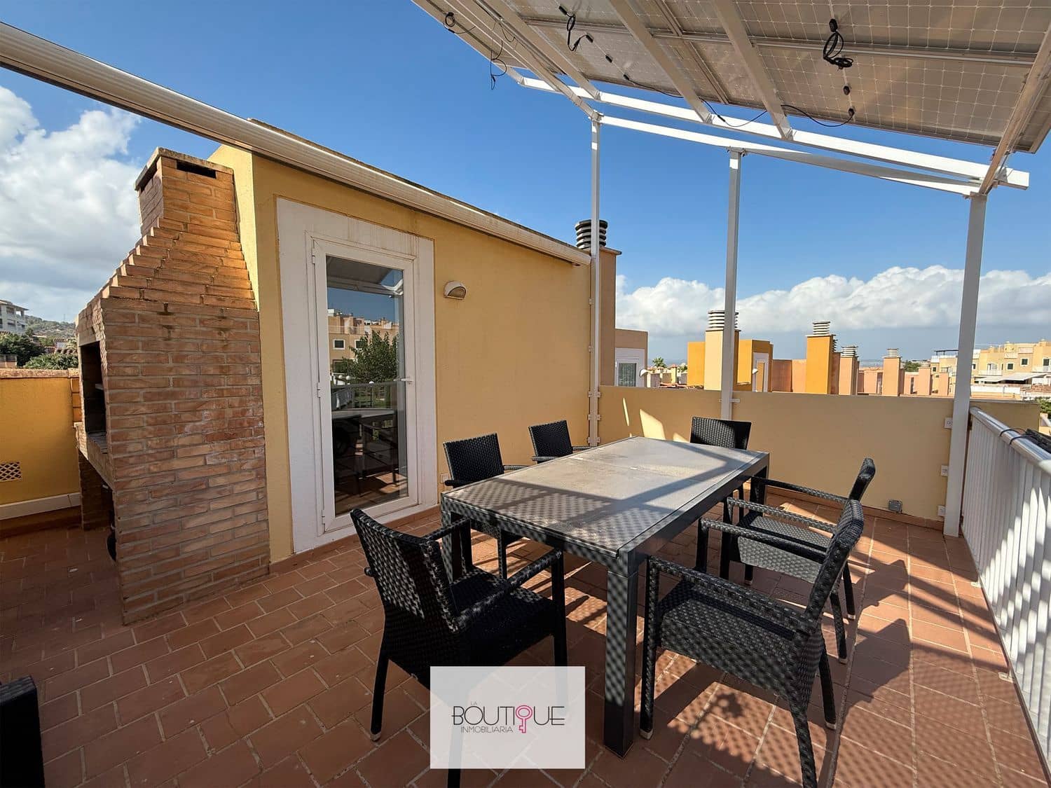 3 soveværelse Byhus til salg i Palma de Mallorca med swimmingpool garage - € 920.000 (Ref: 9395673)