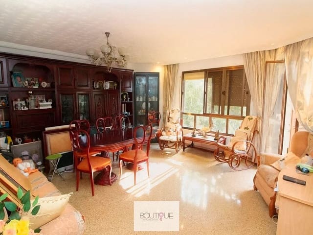 4 slaapkamer Appartement te koop in Coll d'en Rabassa, Palma de Mallorca met garage - € 430.000 (Ref: 9403192)