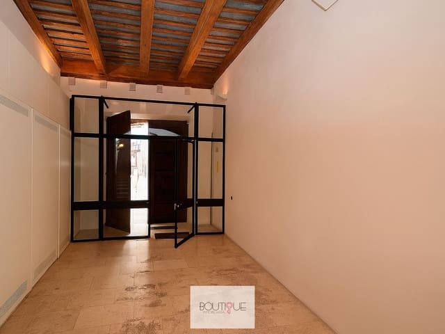3 soveværelse Lejlighed til salg i La Seu, Palma de Mallorca med garage - € 1.495.000 (Ref: 9415731)