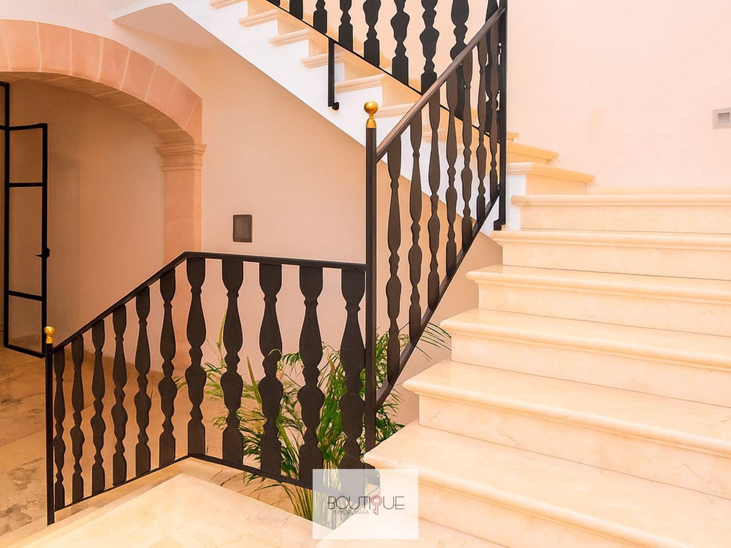 3 soverom Leilighet til salgs i Palma de Mallorca med garasje - € 1 495 000 (Ref: 9415731)