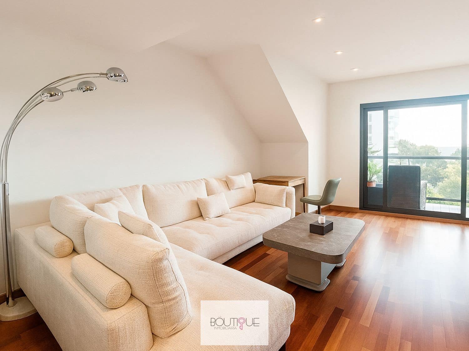 3 makuuhuone Huoneisto myytävänä paikassa Palma de Mallorca mukana uima-altaan 
autotalli - 1 180 000 € (Ref: 9419474)