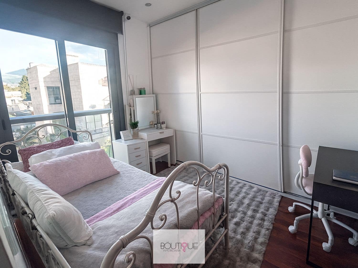 3 makuuhuone Huoneisto myytävänä paikassa Palma de Mallorca mukana uima-altaan 
autotalli - 1 180 000 € (Ref: 9419474)