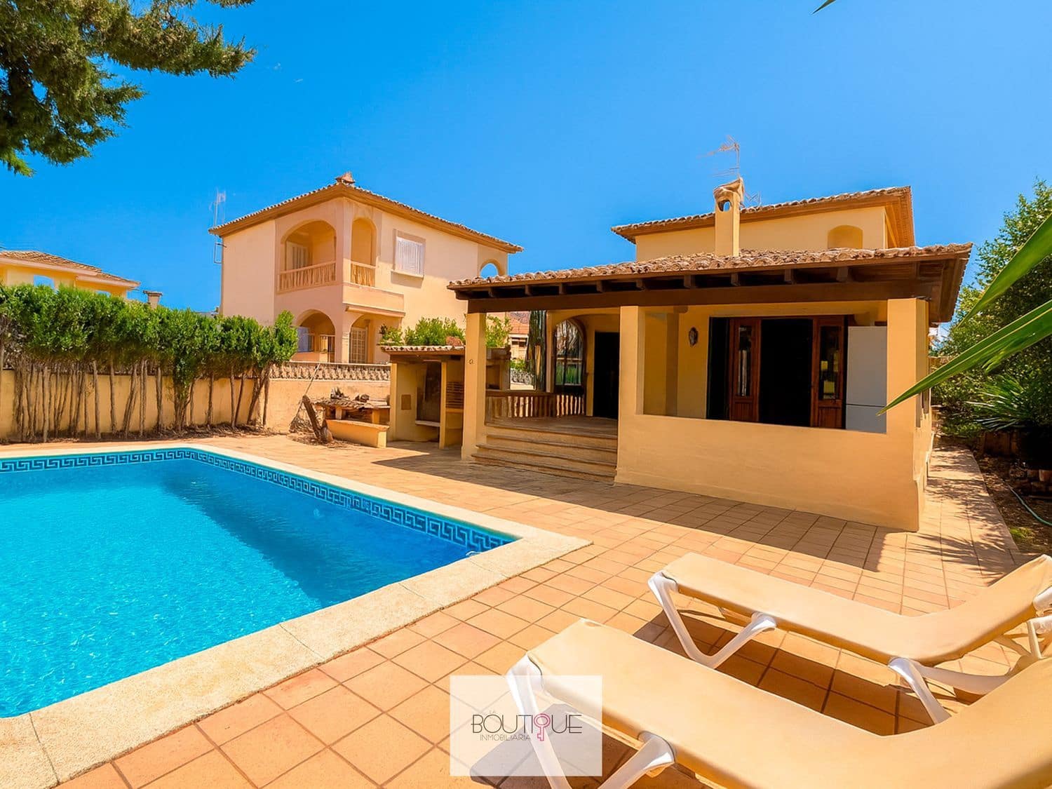 5 makuuhuone Huvila myytävänä paikassa Palmanyola mukana uima-altaan 
autotalli - 760 000 € (Ref: 9424322)