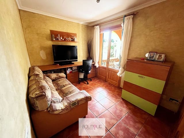 5 sypialnia Willa na sprzedaż w Palmanyola, Bunyola z basenem garażem - 760 000 € (Ref: 9424322)