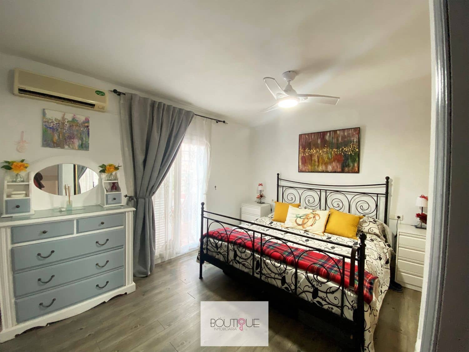 4 quarto Casa em Banda para venda em Badia Blava com piscina garagem - 745 000 € (Ref: 9449552)