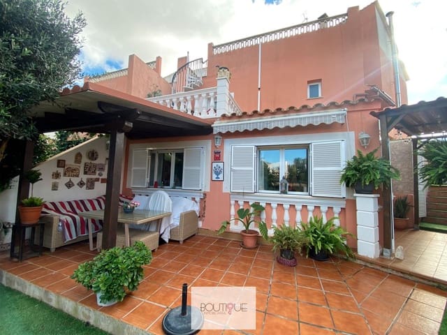 4 quarto Casa em Banda para venda em Badia Blava, Llucmajor com piscina garagem - 745 000 € (Ref: 9449552)