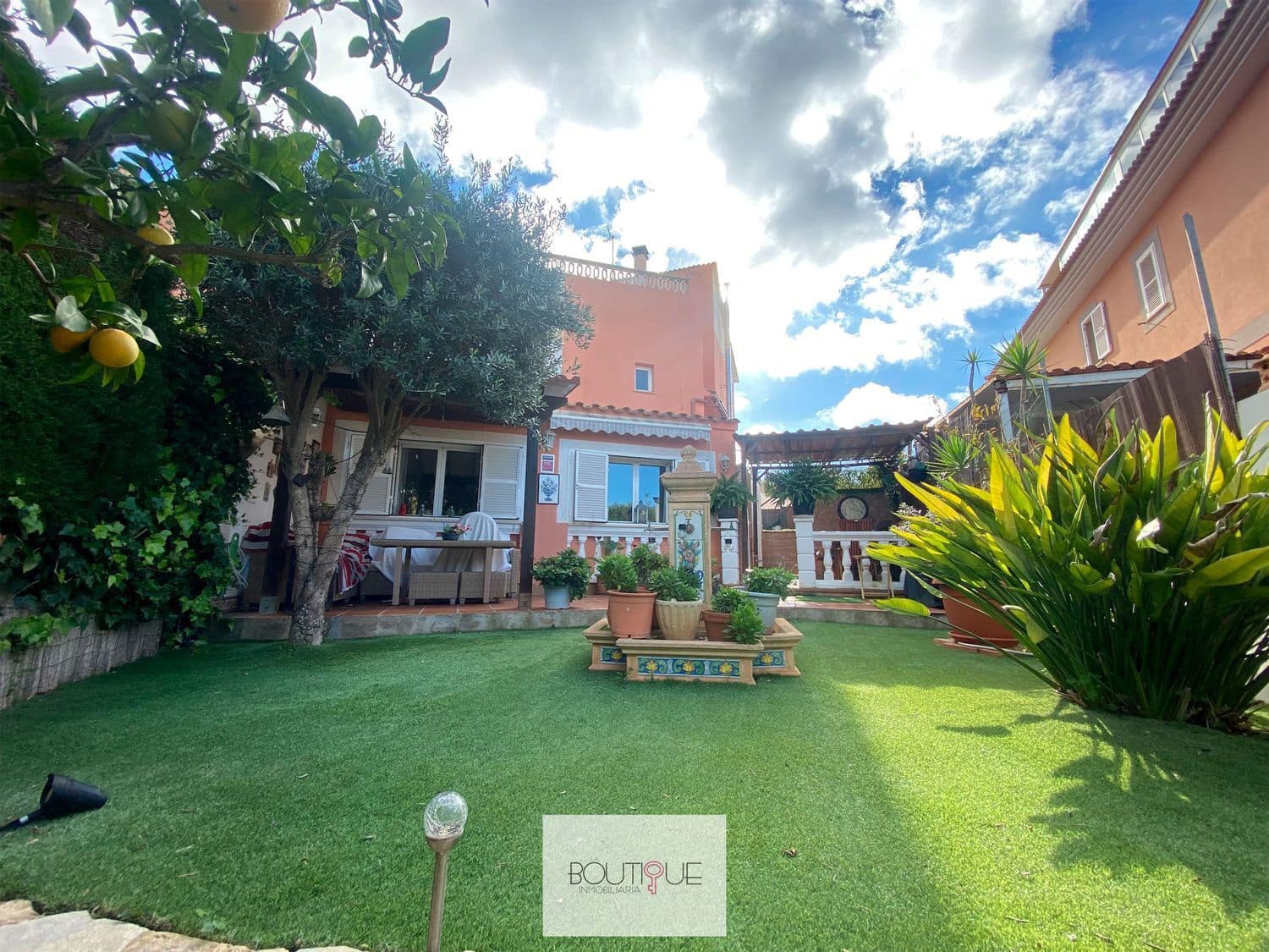 4 quarto Casa em Banda para venda em Badia Blava com piscina garagem - 745 000 € (Ref: 9449552)