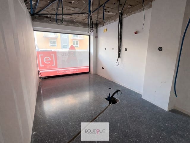 Kommersiell til salgs i Marques de la Fonsanta, Palma de Mallorca - € 850 000 (Ref: 9461020)