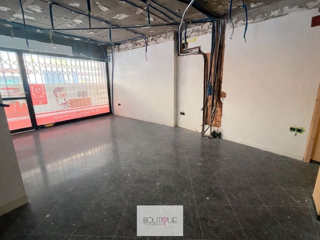 Kommersiell til salgs i Marques de la Fonsanta, Palma de Mallorca - € 850 000 (Ref: 9461020)