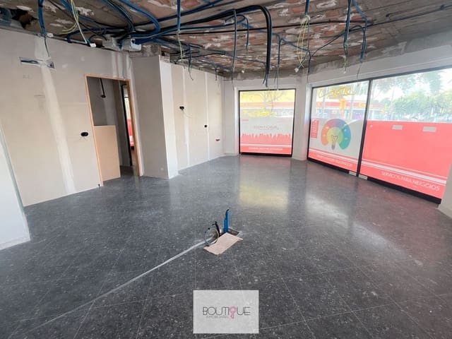 Kommersiell til salgs i Marques de la Fonsanta, Palma de Mallorca - € 850 000 (Ref: 9461020)