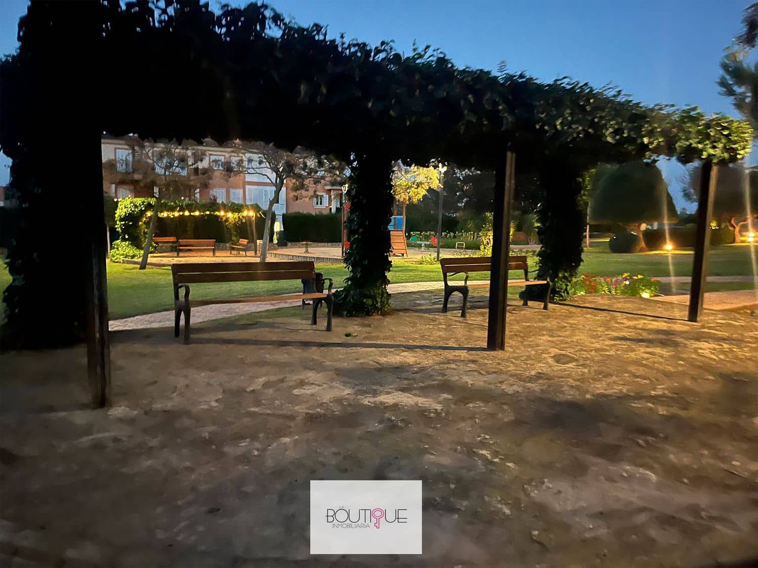 3 sypialnia Apartament na sprzedaż w Son Gual z basenem garażem - 490 000 € (Ref: 9471985)