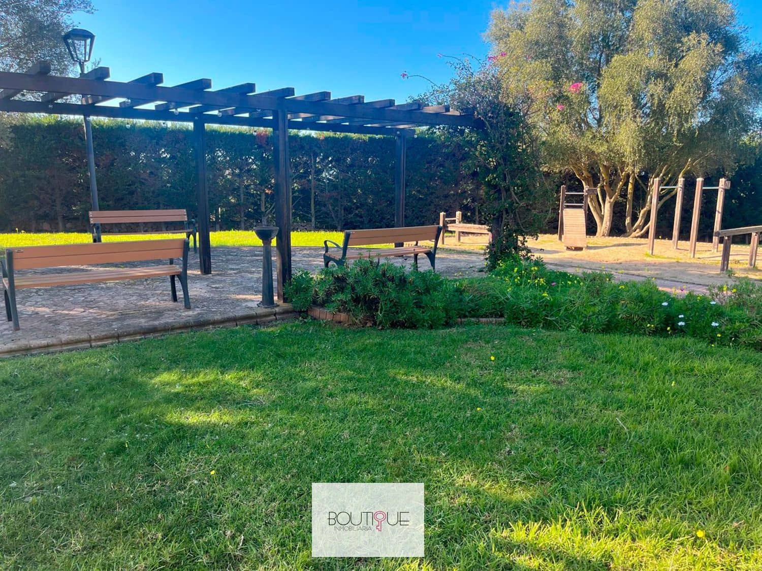 3 sypialnia Apartament na sprzedaż w Son Gual z basenem garażem - 490 000 € (Ref: 9471985)