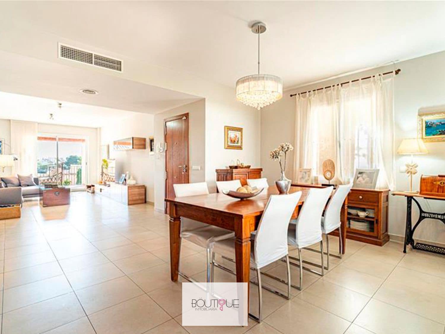 4 slaapkamer Huis te koop in Genova met zwembad garage - € 1.380.000 (Ref: 9491048)