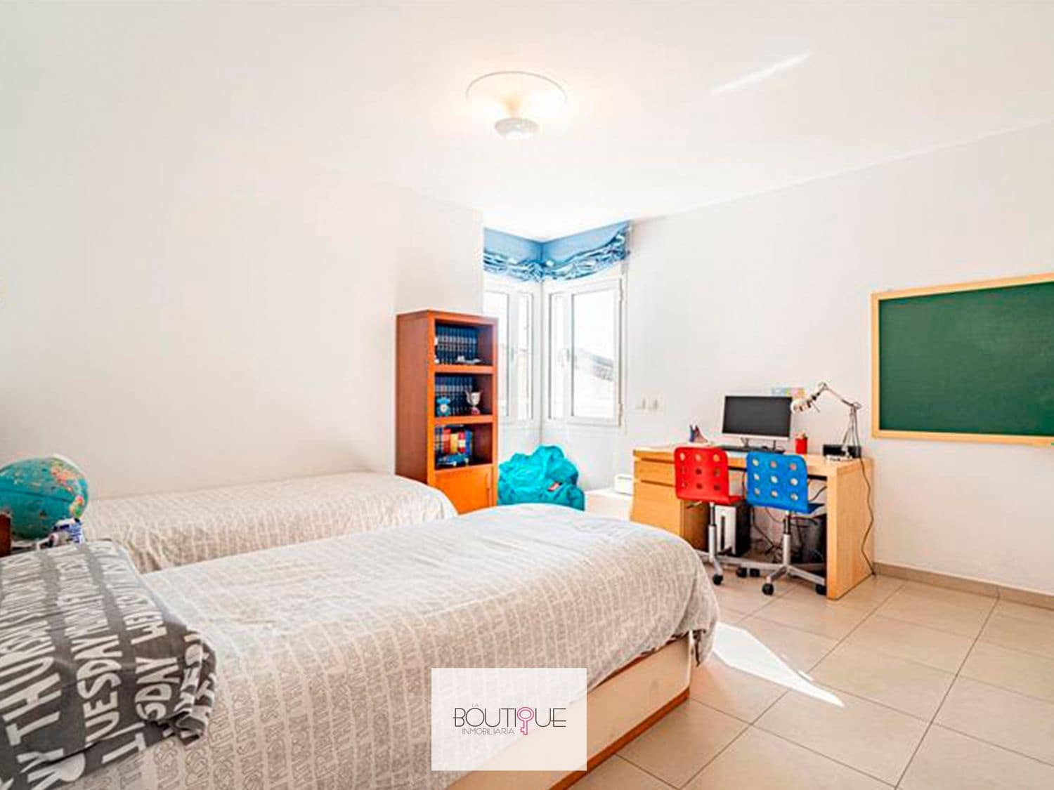 4 slaapkamer Huis te koop in Genova met zwembad garage - € 1.380.000 (Ref: 9491048)