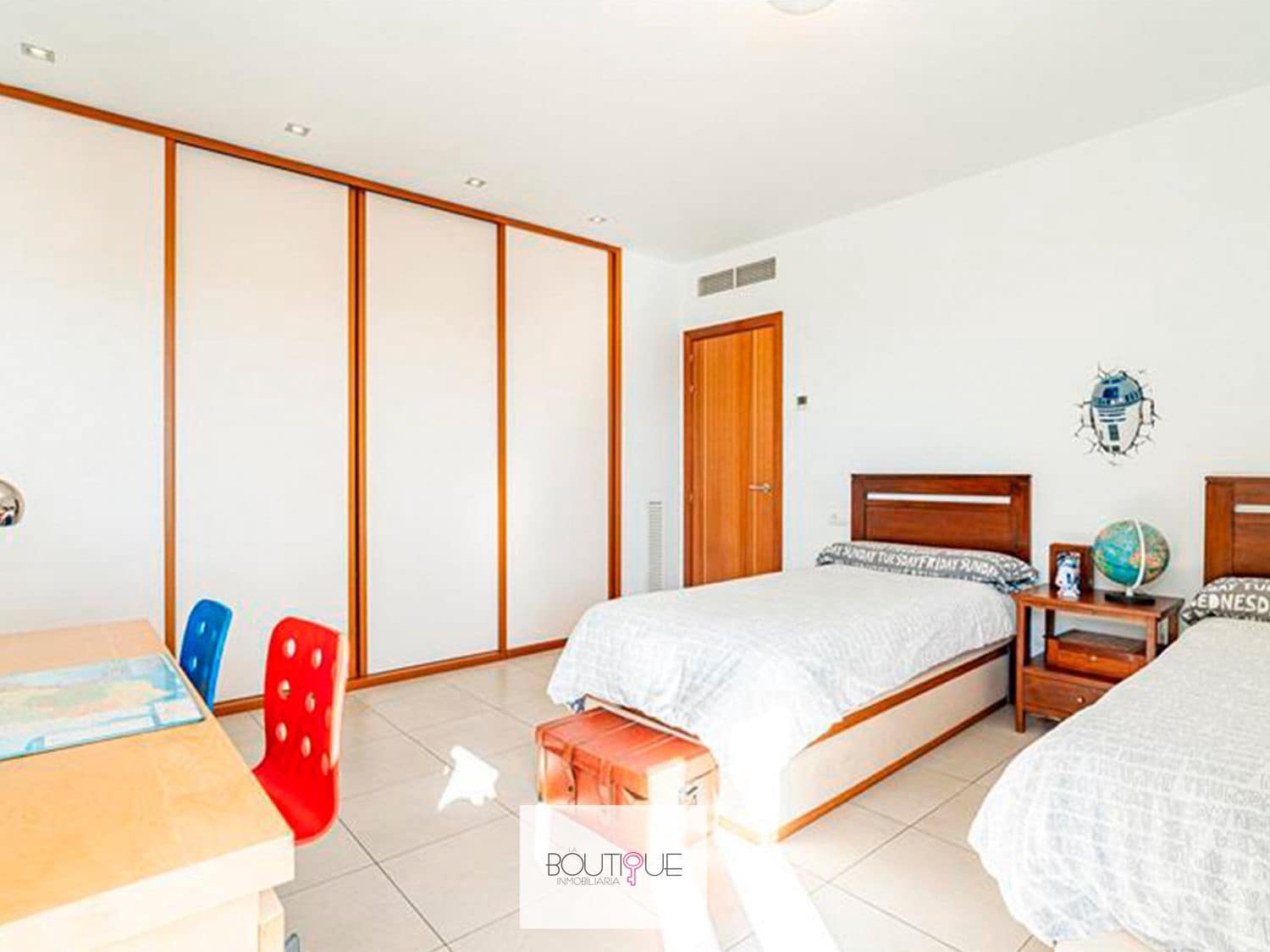 4 slaapkamer Huis te koop in Genova met zwembad garage - € 1.380.000 (Ref: 9491048)