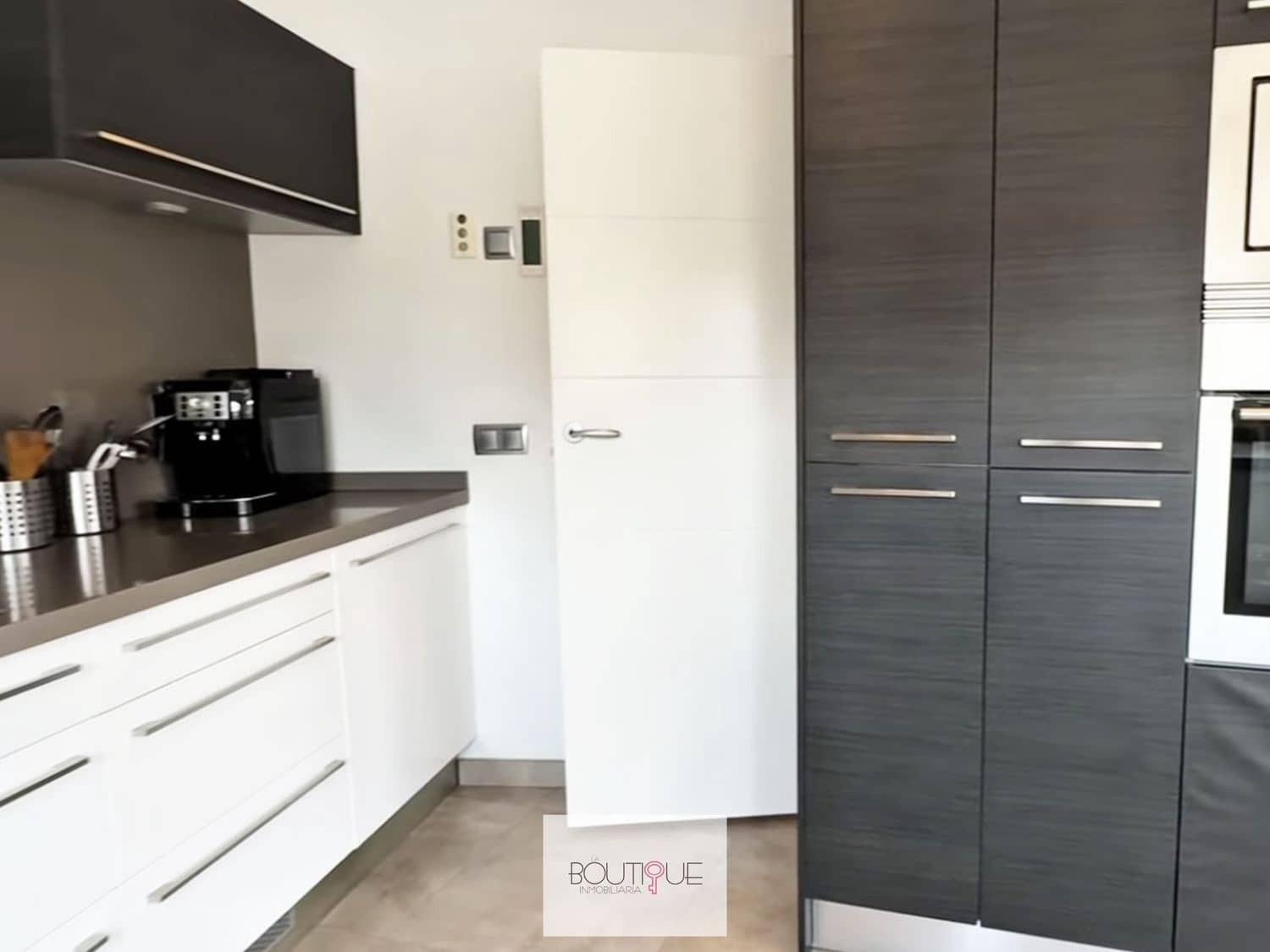 3 soverom Leilighet til salgs i Palma de Mallorca med garasje - € 985 000 (Ref: 9496676)