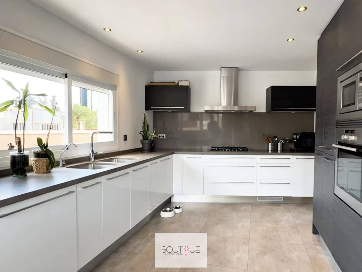 3 soverom Leilighet til salgs i Palma de Mallorca med garasje - € 985 000 (Ref: 9496676)