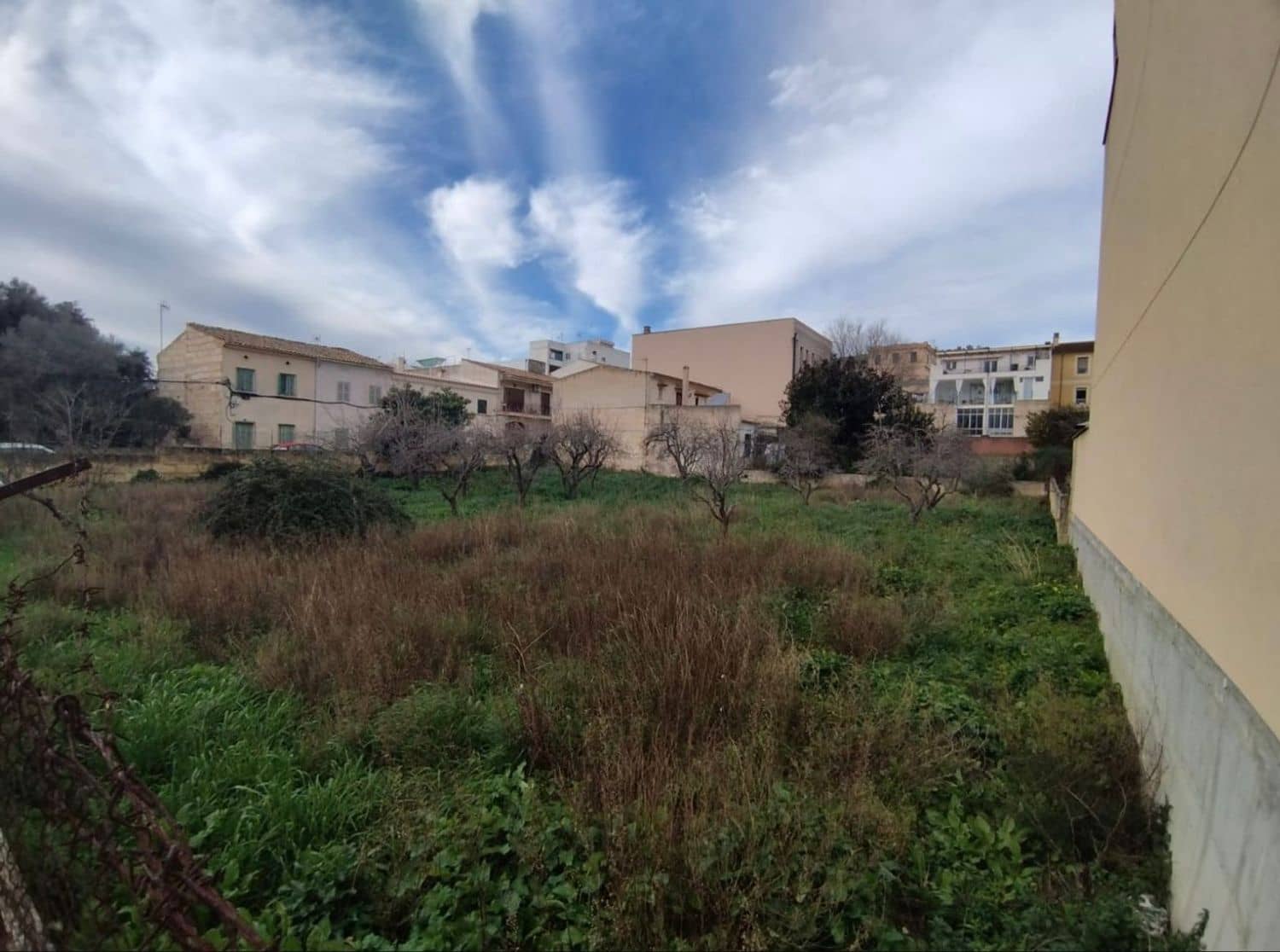 Rakentamaton maa myytävänä paikassa Lloseta - 1 045 000 € (Ref: 9561378)