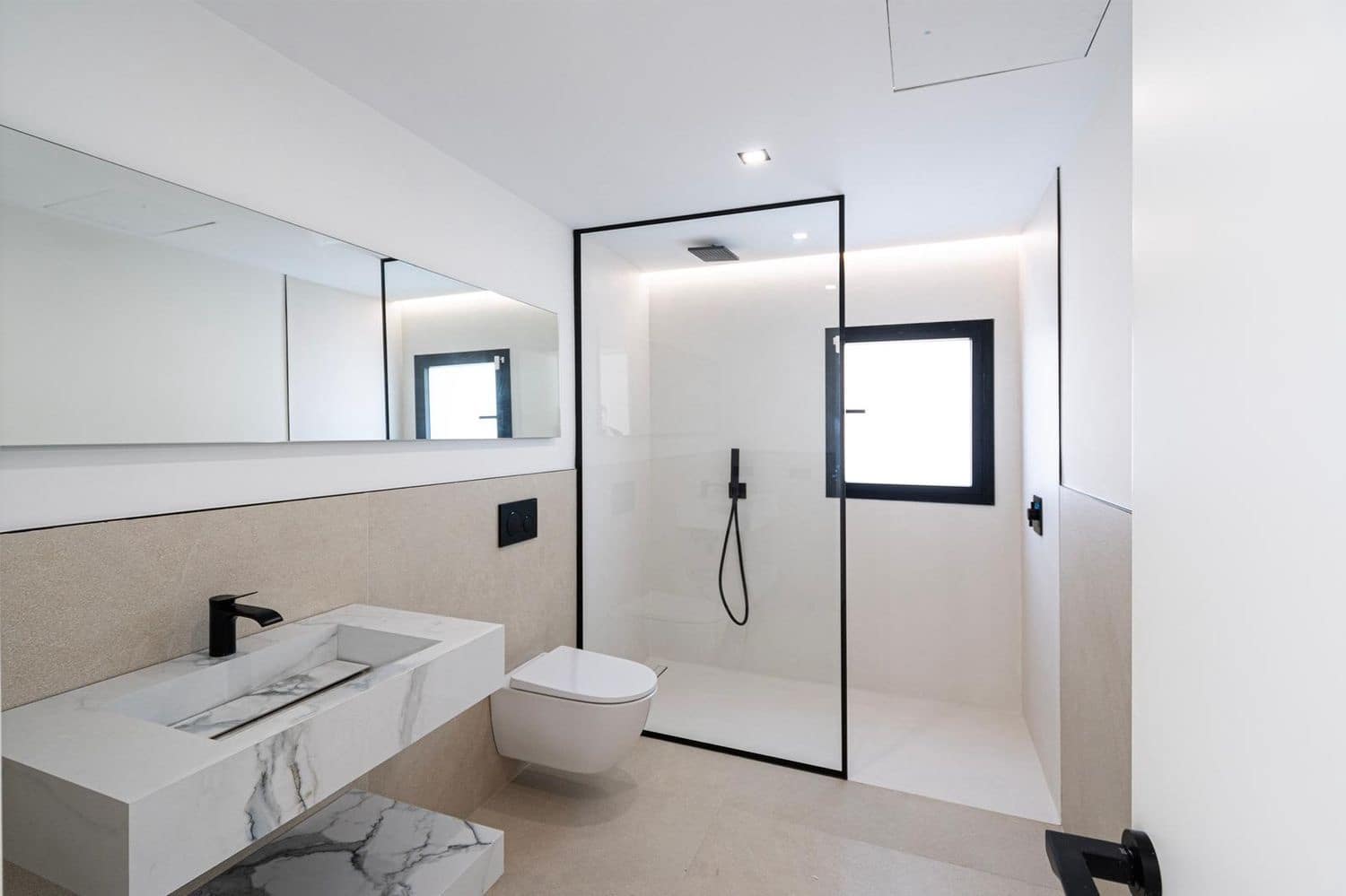 3 makuuhuone Huvila myytävänä paikassa Llucmajor mukana uima-altaan 
autotalli - 1 645 000 € (Ref: 9585908)