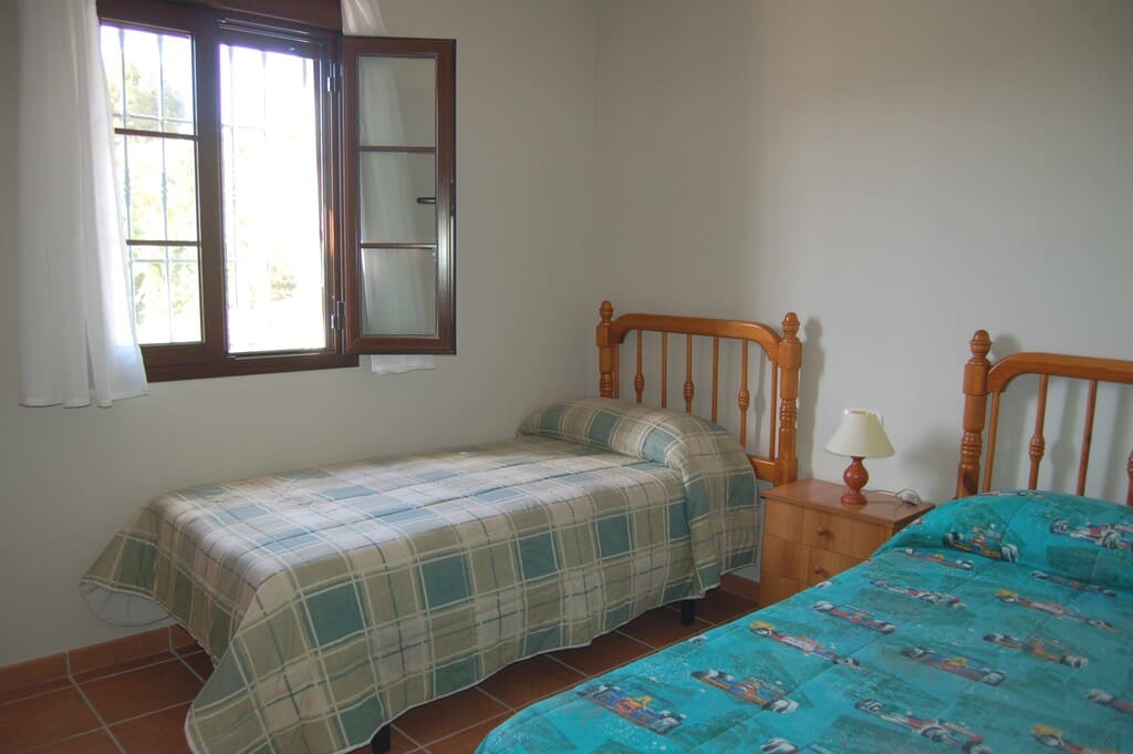 3 soveværelse Villa til leje i Frigiliana med swimmingpool - € 1.400 (Ref: 10005254)