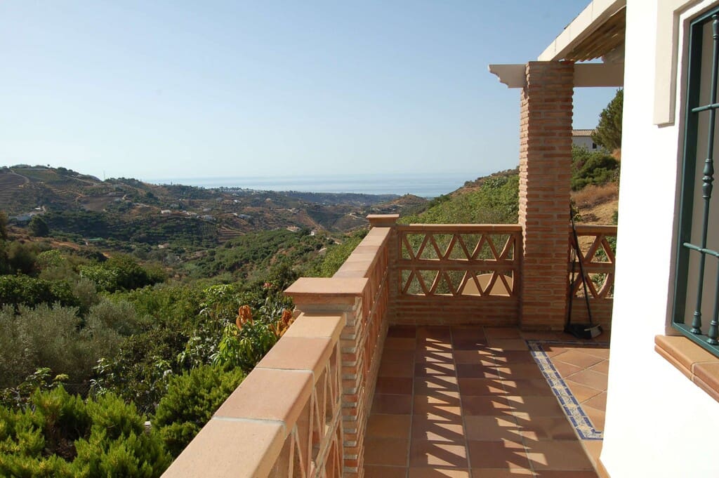 3 soveværelse Villa til leje i Frigiliana med swimmingpool - € 1.400 (Ref: 10005254)