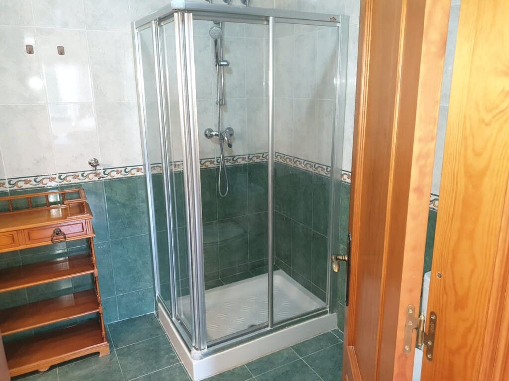 Appartement de 2 chambres à louer à Nerja avec piscine - 850 € (Ref: 10008772)